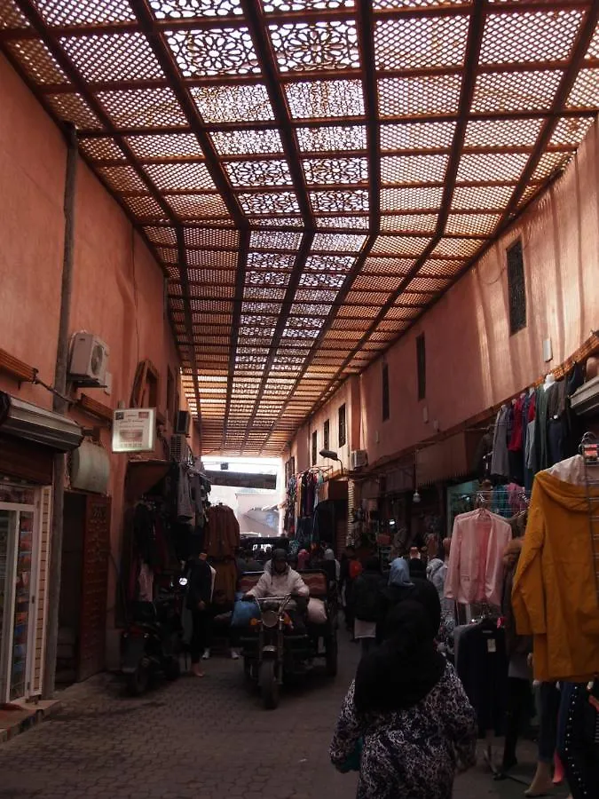 מרקש Riad Dar Tiflet בית הארחה